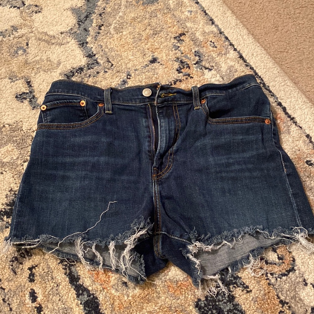 Levi’s denim shorts